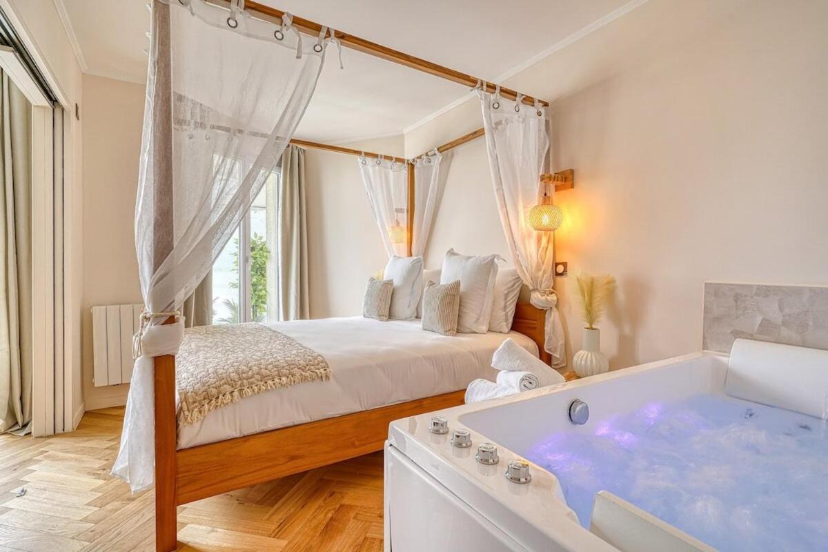 Inn Place To Be Paris La Defense Курбевуа Екстер'єр фото
